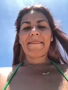 Snapshot of diosa202 chatting on 11-05-25, 02:06 diosa202 online show from 11-05-25, 02:06