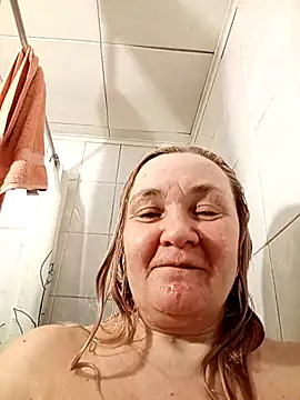 Snapshot of HelenaGlossX chatting on 02-19-25, 03:38 HelenaGlossX online show from 02-19-25, 03:38