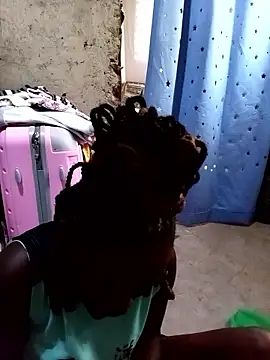 Snapshot of pretty_prickle chatting on 01-14-26, 08:31 pretty prickle online show from 01-14-26, 08:31