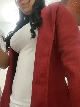 luisa16xxx online show from 12-25-24, 01:31