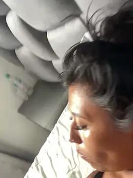 luisa16xxx online show from 03-16-25, 09:37