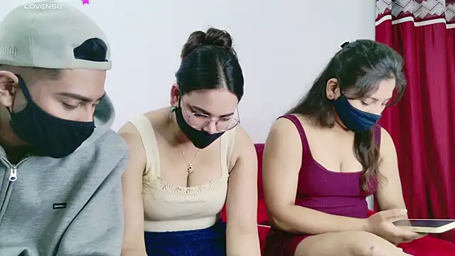 RupaliDixit online show from 11-27-25, 04:31