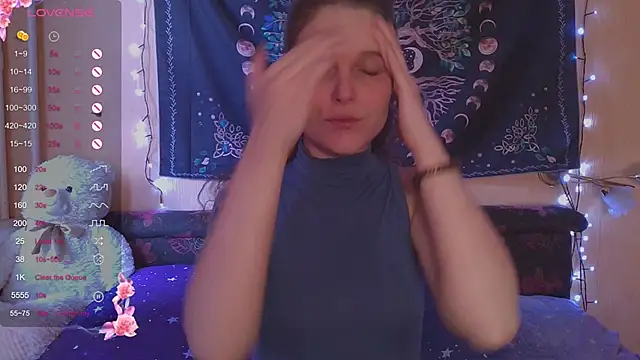 Snapshot of Jenna_Sativa chatting on 03-16-25, 01:27 Jenna Sativa online show from 03-16-25, 01:27