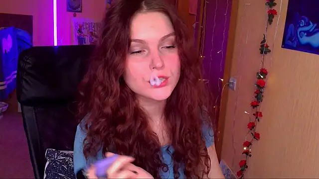 Snapshot of Jenna_Sativa chatting on 07-09-26, 10:41 Jenna Sativa online show from 07-09-26, 10:41