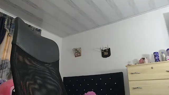 sweet cutetras22 online show from 02-01-25, 11:43