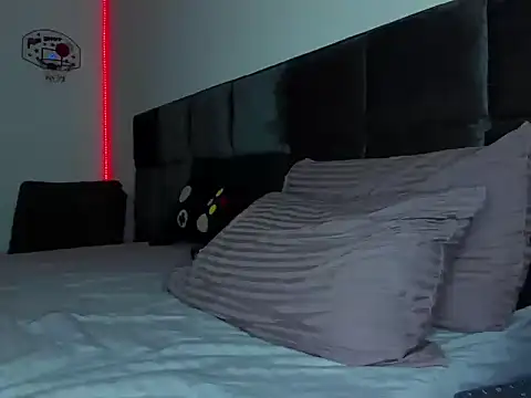 Alexander Martines online show from 11-11-25, 01:16