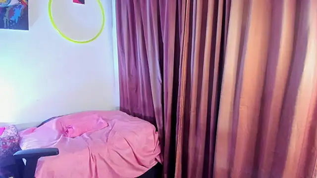 Snapshot of nicole_volkov chatting on 12-06-24, 06:26 nicole volkov online show from 12-06-24, 06:26