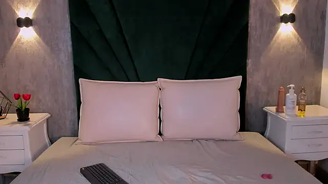 Snapshot of Alexiis_Etereo chatting on 02-18-26, 07:21 Alexiis Etereo online show from 02-18-26, 07:21