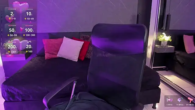 SaraaMills online show from 07-09-26, 03:54