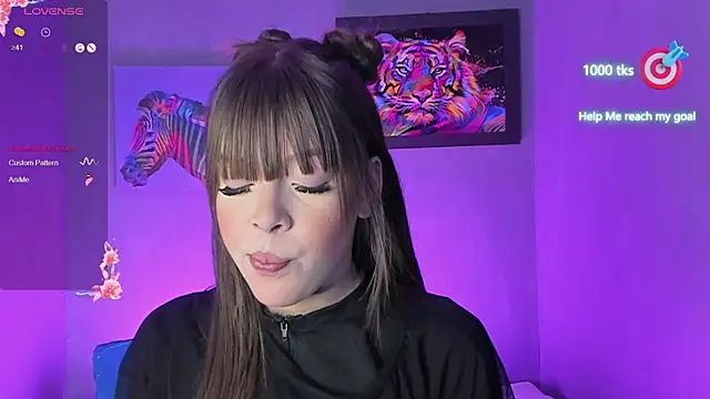 Snapshot of Ana_333 chatting on 02-11-26, 05:18 Ana 333 online show from 02-11-26, 05:18