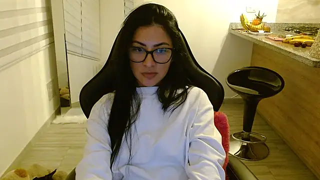 Charlotte cute18 online show from 01-10-26, 04:36