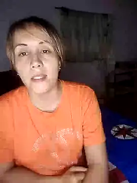 Snapshot of Isabel23zr chatting on 01-02-25, 02:22 Isabel23zr online show from 01-02-25, 02:22