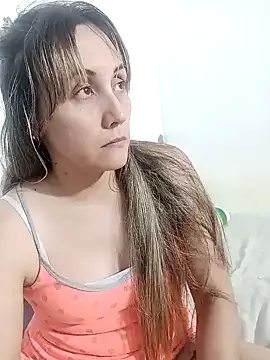 Snapshot of Isabel23zr chatting on 01-15-25, 02:38 Isabel23zr online show from 01-15-25, 02:38