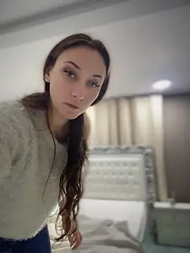 AliceMunro online show from 04-10-26, 08:13