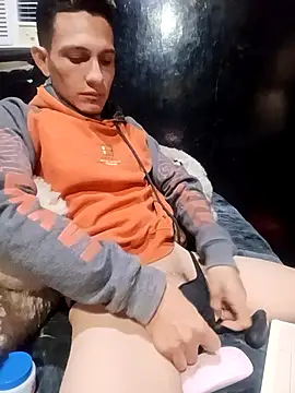 Snapshot of Ale21-345 chatting on 02-02-26, 11:14 Ale21-345 online show from 02-02-26, 11:14