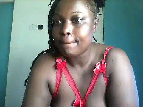 Snapshot of melaninebony1 chatting on 12-19-25, 10:33 melaninebony1 online show from 12-19-25, 10:33