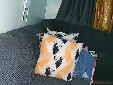 Snapshot of Bigboobylovers chatting on 02-10-26, 11:25 Bigboobylovers online show from 02-10-26, 11:25