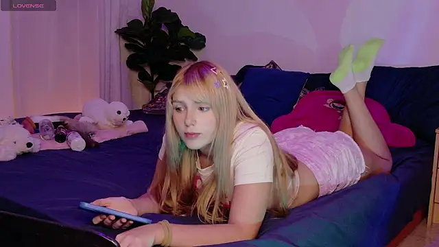 AlinaCarter online show from 05-12-26, 01:14