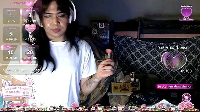 tashakaixxx online show from 10-26-25, 04:07