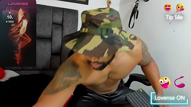 MattRodriguez9 online show from 04-25-26, 07:33