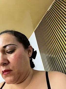 luisa curli online show from 06-29-26, 03:35
