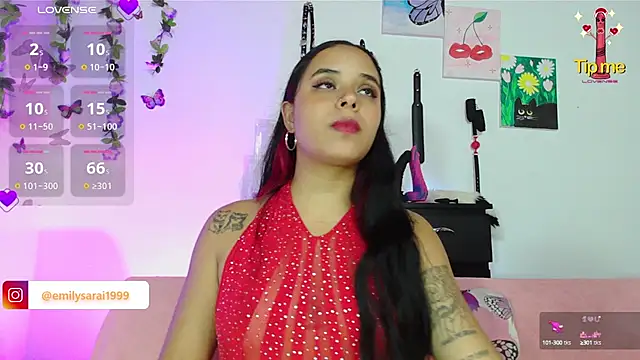 Snapshot of EmilyMeoww chatting on 03-19-25, 12:15 EmilyMeoww online show from 03-19-25, 12:15