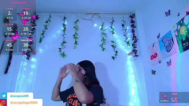 Snapshot of EmilyMeoww chatting on 12-03-25, 02:19 EmilyMeoww online show from 12-03-25, 02:19