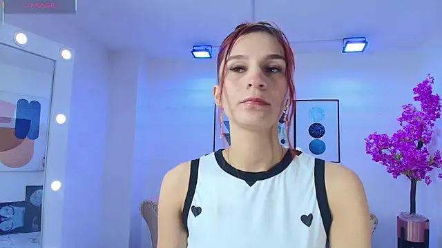 Snapshot of Tamara_slimx chatting on 07-11-26, 03:42 Tamara slimx online show from 07-11-26, 03:42
