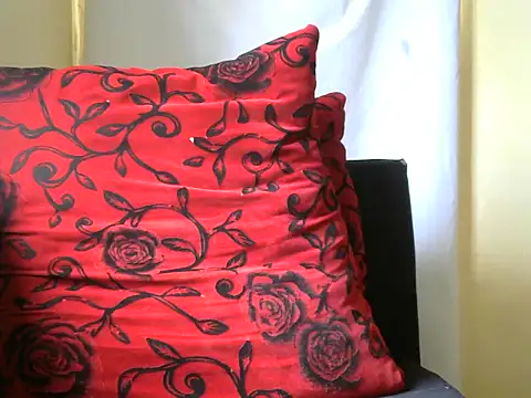 Snapshot of preettys56 chatting on 09-15-25, 06:46 preettys56 online show from 09-15-25, 06:46