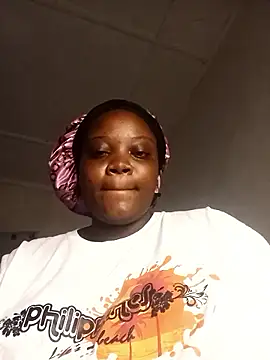 Snapshot of preettys56 chatting on 01-08-26, 06:10 preettys56 online show from 01-08-26, 06:10