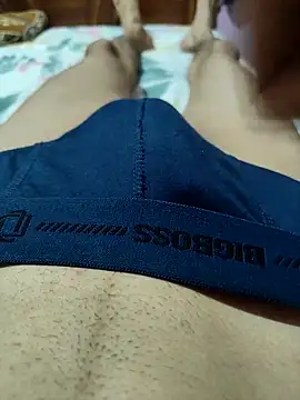 Snapshot of Meredy804 chatting on 09-24-25, 02:20 Meredy804 online show from 09-24-25, 02:20