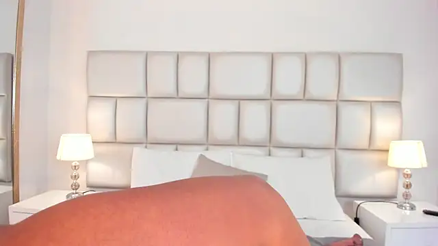 DojaAissha online show from 01-29-25, 03:33