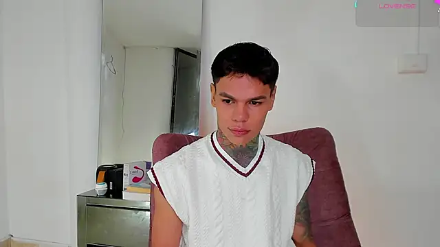 Snapshot of Jordyrodriiguez chatting on 10-14-25, 01:12 Jordyrodriiguez online show from 10-14-25, 01:12