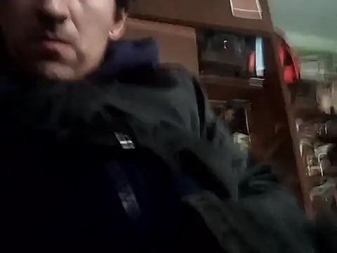 Snapshot of SilverMarquez1990 chatting on 03-23-26, 08:57 SilverMarquez1990 online show from 03-23-26, 08:57