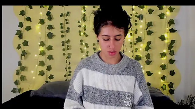 Snapshot of Natasha_Nasty2 chatting on 02-09-25, 02:38 Natasha Nasty2 online show from 02-09-25, 02:38