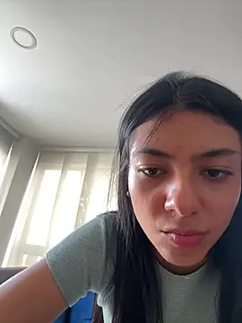 Liissa cute  online show from 02-04-25, 09:20