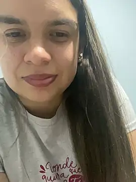 Snapshot of Nathaly00_ chatting on 02-25-26, 12:42 Nathaly00 online show from 02-25-26, 12:42