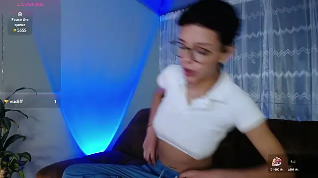 peyton golden1 online show from 01-13-25, 12:19