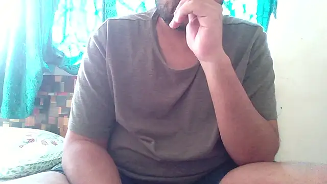 Snapshot of whoreboi98 chatting on 02-20-26, 05:15 whoreboi98 online show from 02-20-26, 05:15