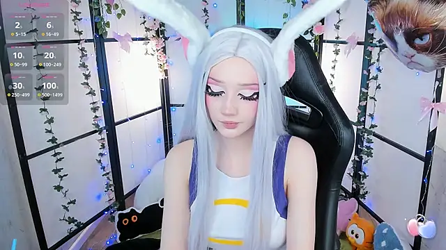 LilithLin online show from 11-25-25, 11:38