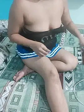 Snapshot of Dreamgirl1211 chatting on 09-12-25, 10:43 Dreamgirl1211 online show from 09-12-25, 10:43