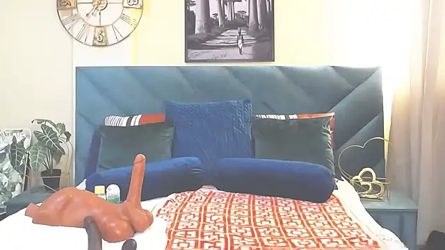 BubbleAngel online show from 10-08-25, 04:43