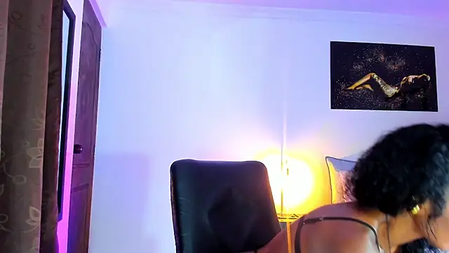 KimberlyBanks2 online show from 02-24-25, 10:26