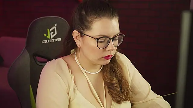 Snapshot of KeytSilvas chatting on 01-19-25, 08:50 KeytSilvas online show from 01-19-25, 08:50