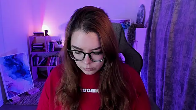 Snapshot of KeytSilvas chatting on 10-09-25, 09:07 KeytSilvas online show from 10-09-25, 09:07