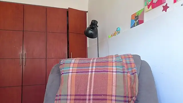 NEXT DOOR GIRL  online show from 06-23-26, 08:29