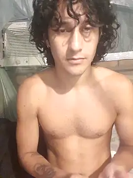 Snapshot of pedrodavid_ chatting on 05-14-26, 01:45 pedrodavid online show from 05-14-26, 01:45