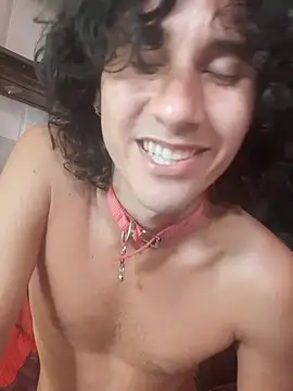 pedrodavid  online show from 07-04-26, 07:53