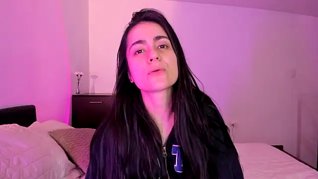 Snapshot of guccipussy1 chatting on 03-14-25, 01:59 guccipussy1 online show from 03-14-25, 01:59