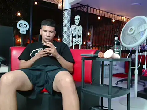 damiam fiery online show from 11-06-25, 03:51